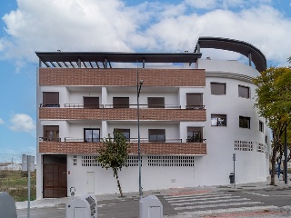 Locales en Av Pablo García Baena - Lucena - Córdoba 3