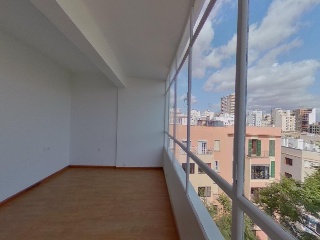 Vivienda en Plaza Serralta 12
