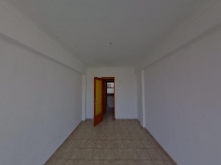 Vivienda en Plaza Serralta 19