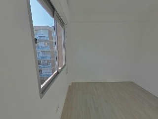 Piso en C/ San Lamberto, Madrid 14