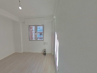 Piso en C/ San Lamberto, Madrid 16