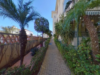 Vivienda en C/ Manzanilla de la Torre  44