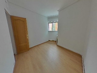 Piso en C/ Pedroñeras - Madrid - 10