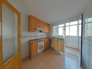 Vivienda en Av Cardenal Francisco Álvarez  28
