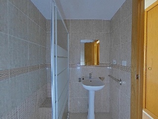 Vivienda en Av Cardenal Francisco Álvarez  31