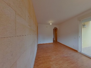 Bajo en C/ l´Aljub 5