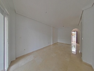 Piso en C/ Ojen 2