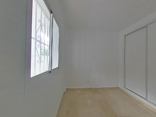 Piso en C/ Ojen 9
