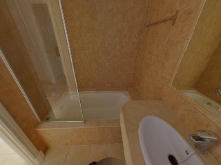 Vivienda con garaje y trastero en C/ Pico Alcazaba 18