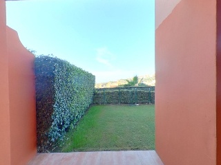 Vivienda con garaje y trastero en C/ Pico Alcazaba 28