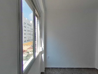 Piso en C/ Santander, Valencia 23