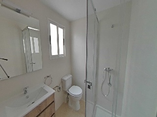 Piso en C/ Santander, Valencia 33