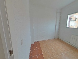 Piso en C/ Besolla, Madrid 8