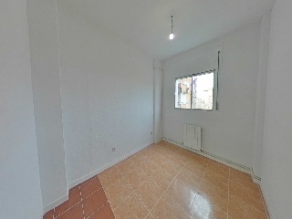 Piso en C/ Besolla, Madrid 10