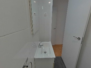 Piso en C/ Besolla, Madrid 42