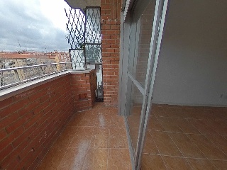 Piso en C/ Besolla, Madrid 52