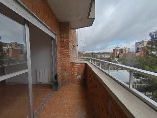 Piso en C/ Besolla, Madrid 54