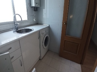 Piso en C/ Marcelo Usera, Madrid 4