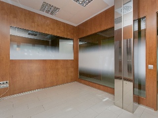 Local con garajes en Ps Pere III - Manresa - Barcelona 8