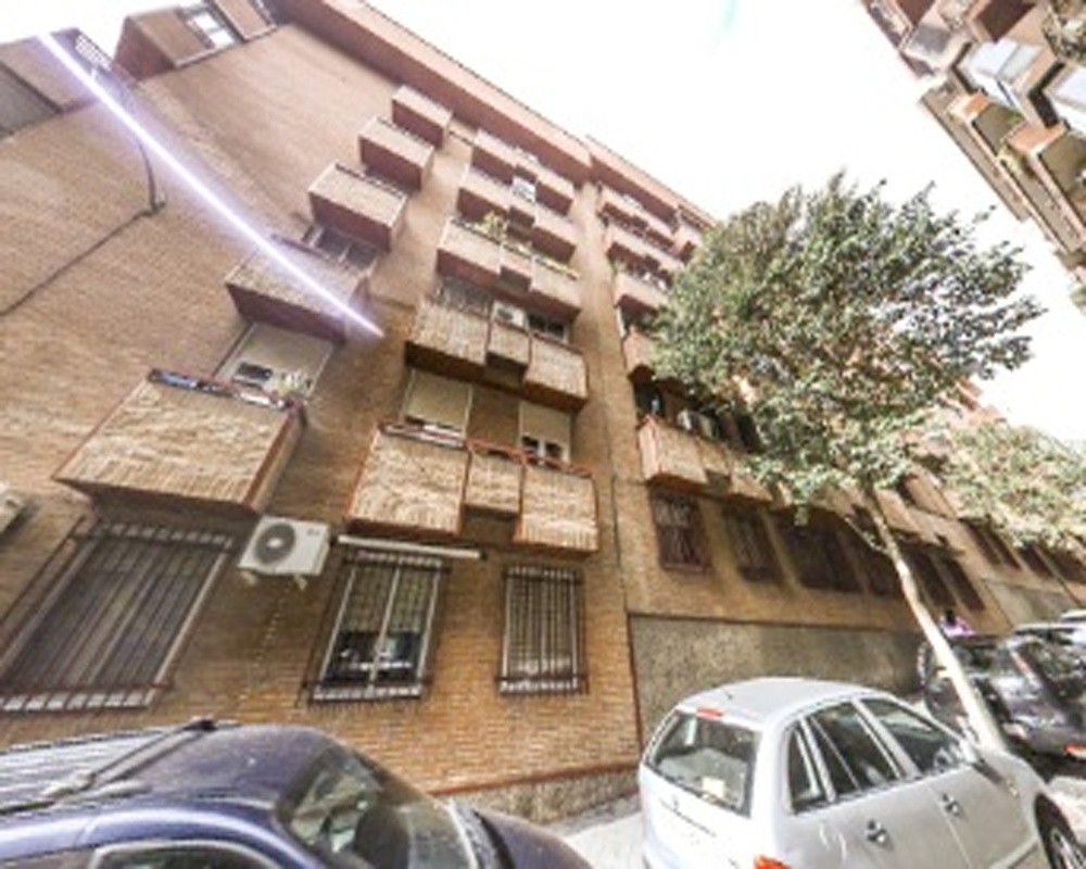 Local en C/ Porvenir, Madrid. 