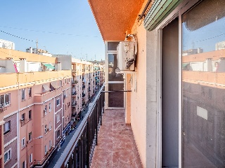 Piso en C/ San Juan Bosco - Valencia - 19