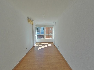 Piso con garaje en C/ Maria de Molina, Valencia 3