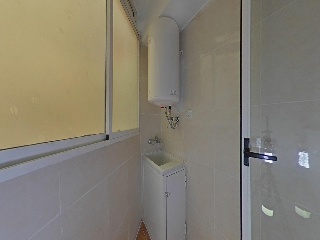 Piso con garaje en C/ Maria de Molina, Valencia 27