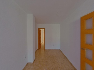 Piso en C/ Conde de Torrefiel 5