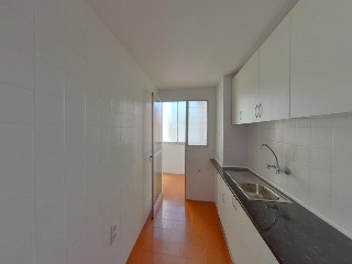 Piso en C/ Conde de Torrefiel 15