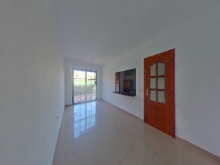 Apartamento con plaza de garaje en C/ Eneas 7