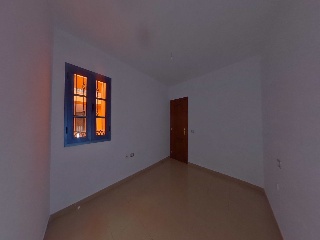 Apartamento con plaza de garaje en C/ Eneas 10