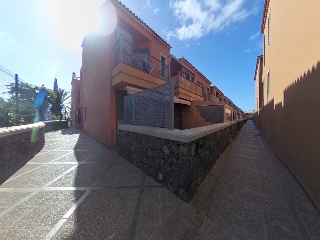 Apartamento con plaza de garaje en C/ Eneas 28