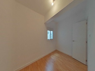 Piso en C/ Godofredo Ros - Valencia - 13