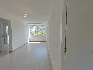 Piso en C/ Realejos - Madrid - 10