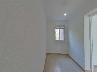 Piso en C/ Realejos - Madrid - 28