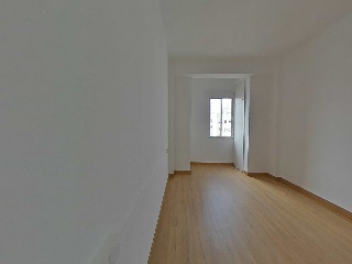 Piso en Avda Burjasot 17