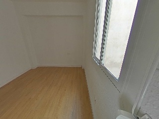 Piso en C/ Venezuela, Valencia 18