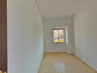 Vivienda en C/ Bernat Descoll 6