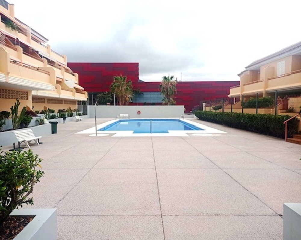 Vivienda en Avenida Rosa de los Vientos