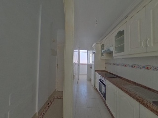 Vivienda en Avenida Rosa de los Vientos 10