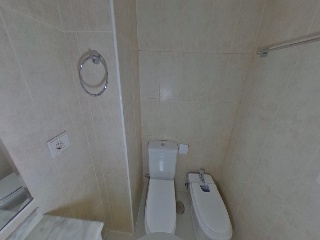 Vivienda en Avenida Rosa de los Vientos 16