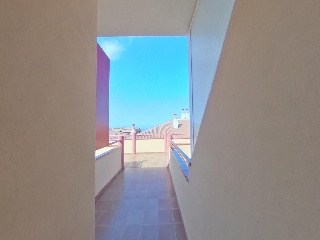 Vivienda en Avenida Rosa de los Vientos 23