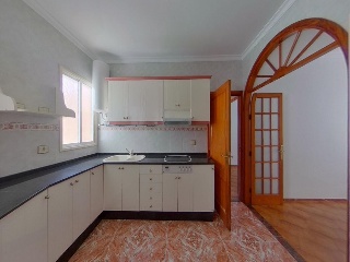 Vivienda en Av José Mesa y López  23