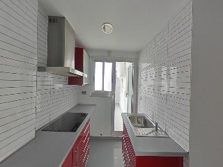 Vivienda en C/  Félix del Río - Valencia - 19