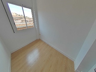 Vivienda en C/ Finestrelles - Girona - 15