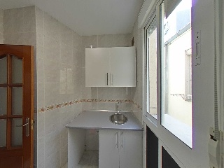 Vivienda en C/ Ancora - Madrid - 13
