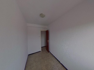 Piso en Av de la Almozara 7
