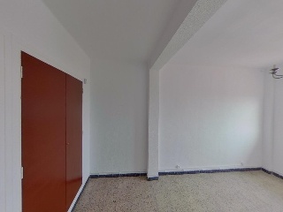 Piso en Av de la Almozara 10