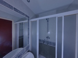 Piso en Av de la Almozara 23