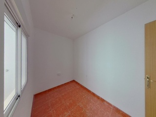 Piso en C/ Pedro Cabanes 9